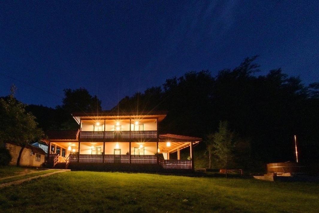 مبيت وإفطار Colti Casa Lila المظهر الخارجي الصورة